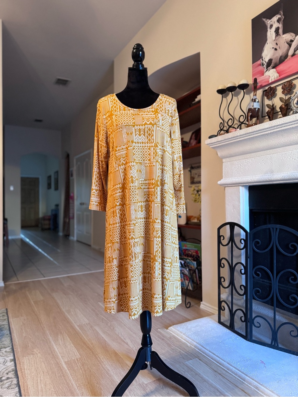 Women's Mustard Geometric Print Long Sleeve Midi Dress